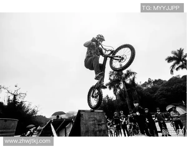 重庆极限运动队与成都极限运动队赛后复盘力量对比分析与启示