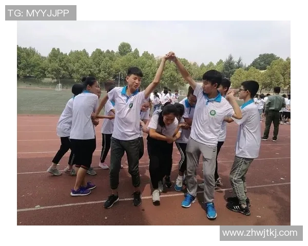 刘泽一的成长之路：从平凡少年到卓越领袖的励志故事